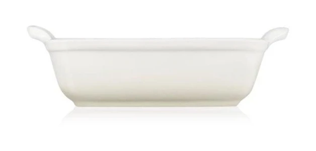 Le Creuset Heritage Deep Rectangular Dish 32cm Meringue 5 Le Creuset Heritage Deep Rectangular Dish 32cm Meringue - Image 3