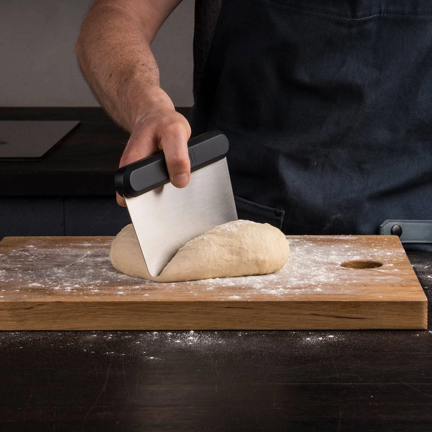 Ooni Pizza Dough Scraper 5 Ooni Pizza Dough Scraper - Image 3